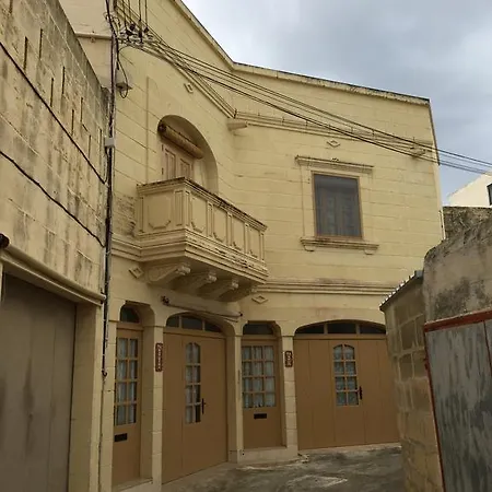 Ta Katrina * Munxar