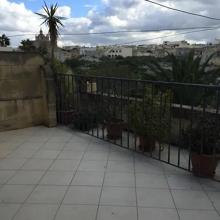 Appartement Ta Katrina Munxar